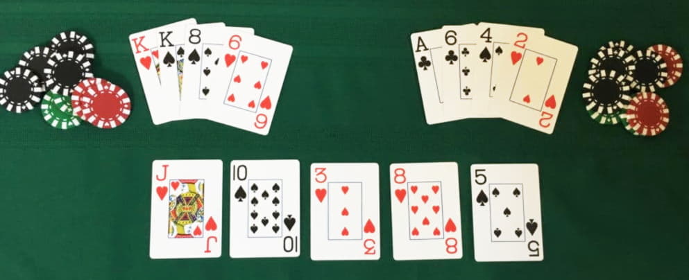EUR 795 Daily freeroll slot tournament at 888 Casino
