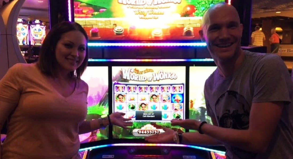 $665 Daily freeroll slot tournament at Betzest Casino