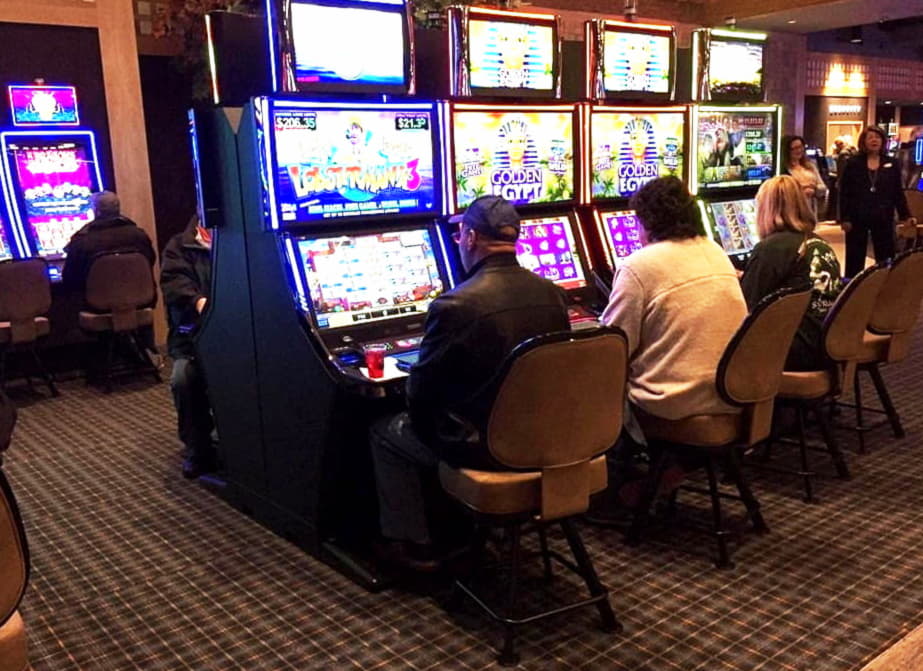 185 Free spins no deposit at Royal Vegas Casino