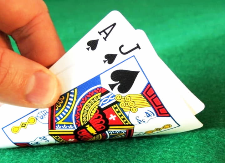 $335 Free Cash at Platinum Play Casino