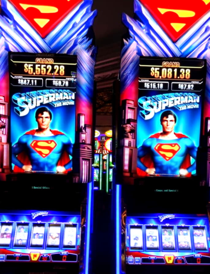 €445 Mobile freeroll slot tournament at Amazing Casino 