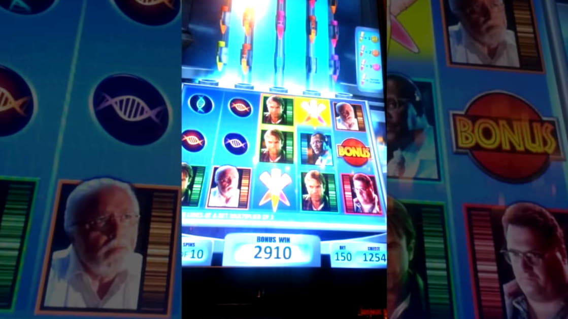345% No Rules Bonus! at Royal Vegas Casino