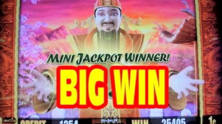 EUR 75 Daily freeroll slot tournament at Platinum Play Casino