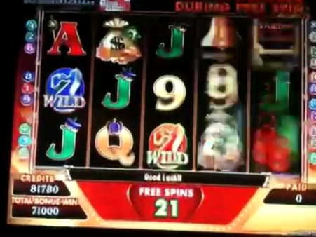 430% Deposit Match Bonus at Royal Vegas Casino