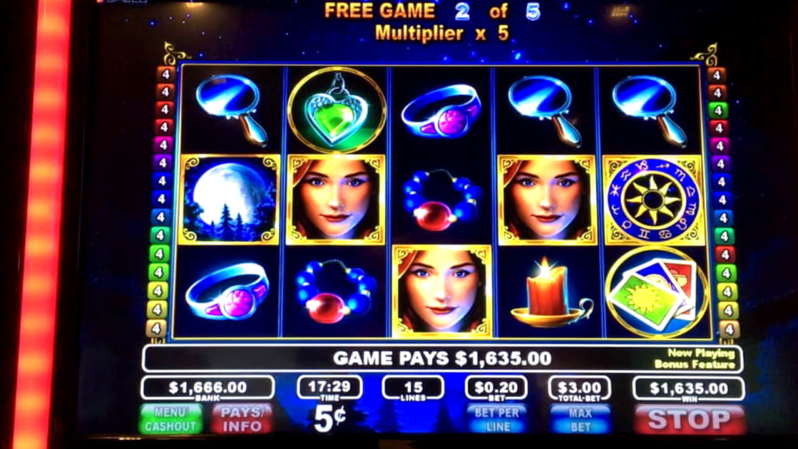 $215 Daily freeroll slot tournament at Reload Bet Casino