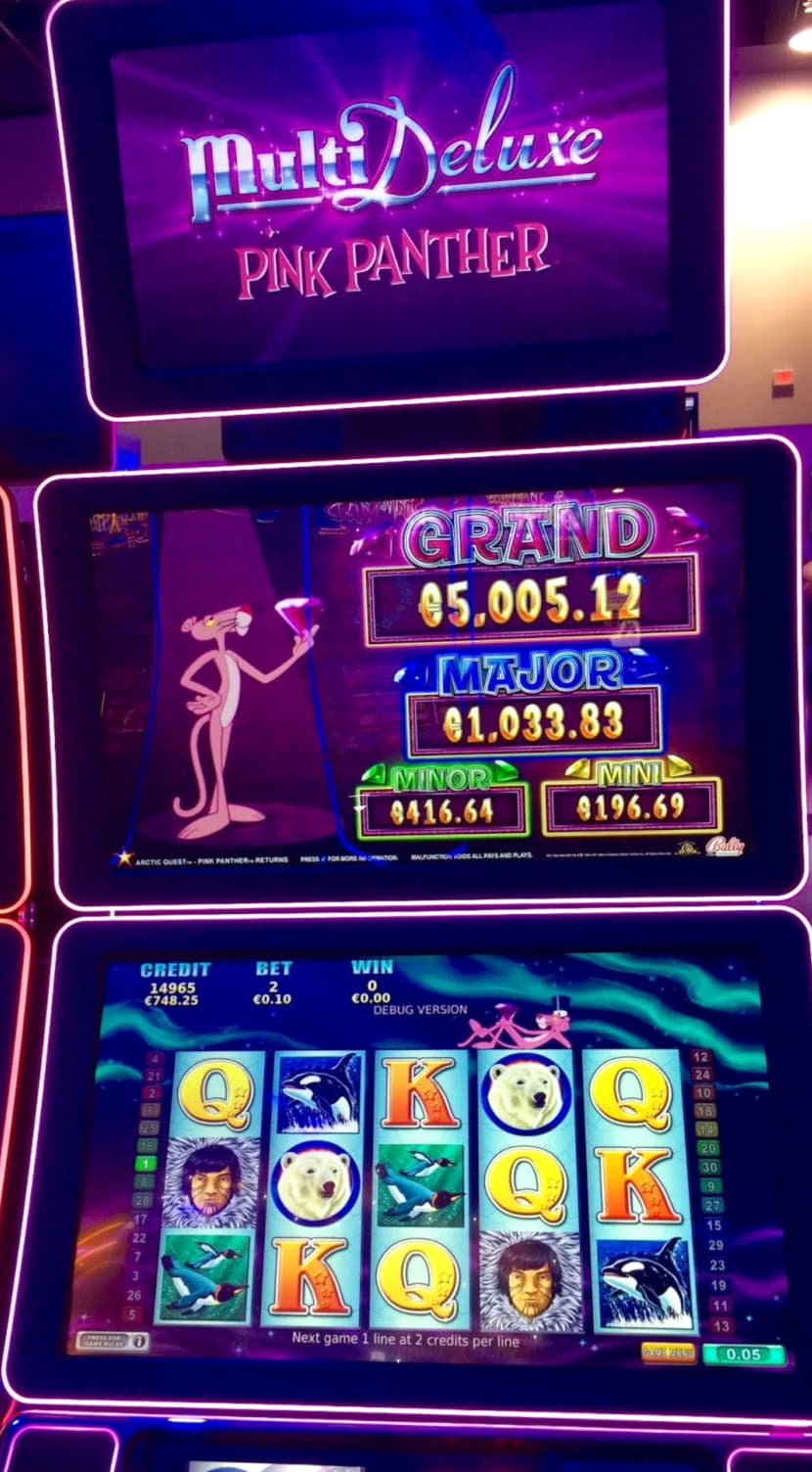 $130 Daily freeroll slot tournament at Platin Casino