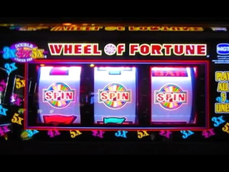 €700 FREE Chip at CasiPlay Casino