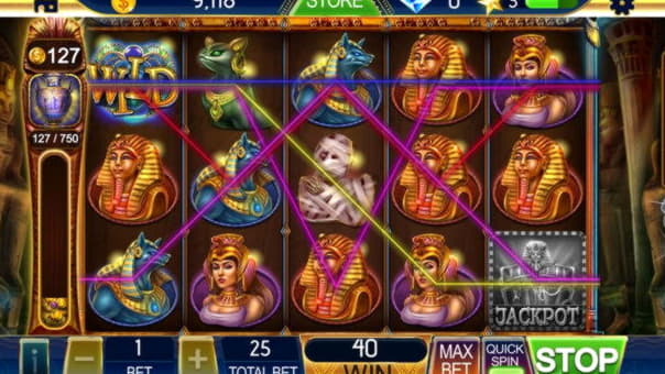 €325 Daily freeroll slot tournament at Rich Casino