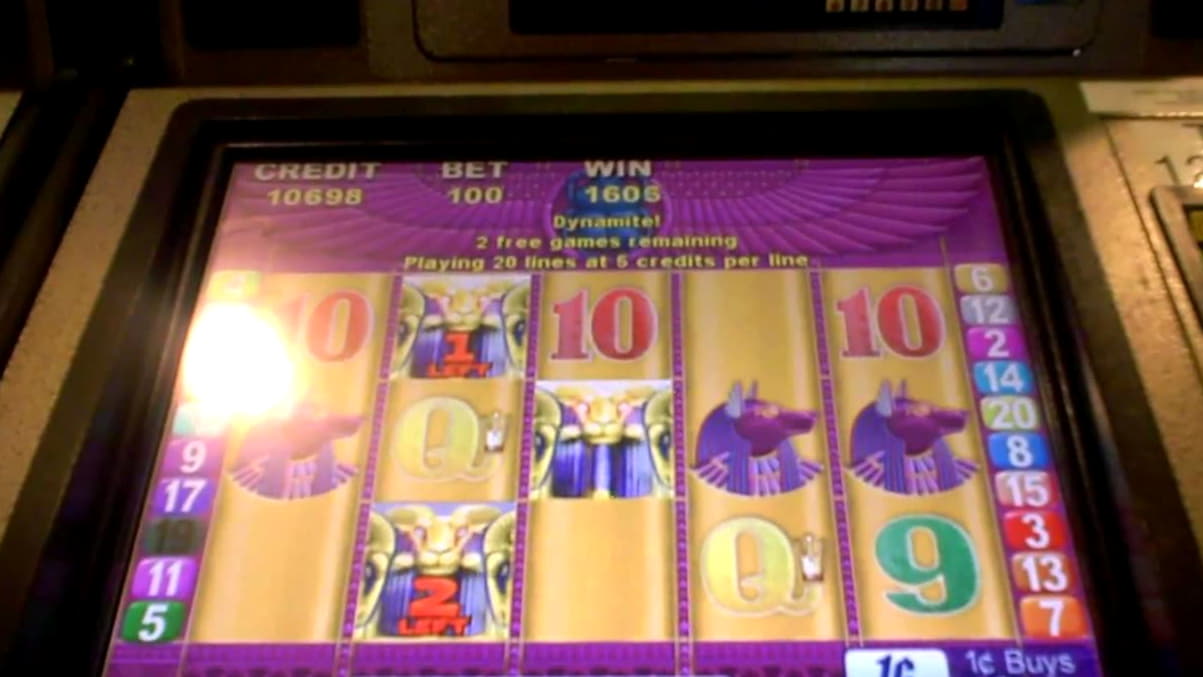 €444 Free casino chip at Party Casino
