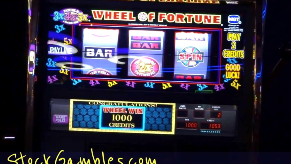 €105 Daily freeroll slot tournament at Unique Casino