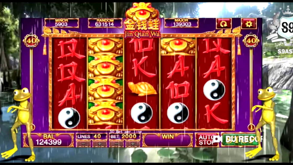 $380 Daily freeroll slot tournament at Party Casino