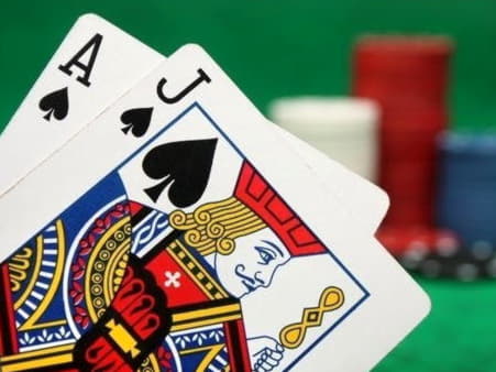 160 Free Spins no deposit at CasiPlay Casino