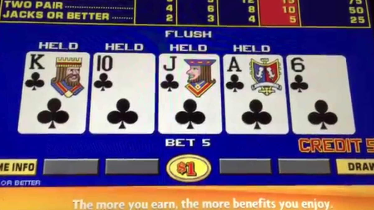 $330 Casino tournaments freeroll at Royal Vegas Casino
