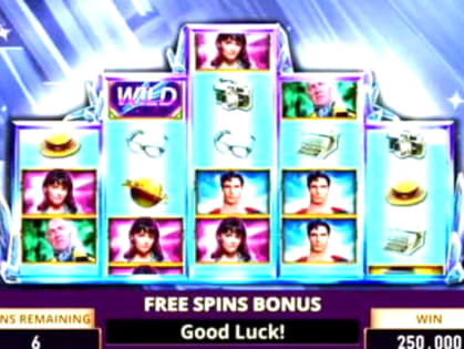 265 Free Casino Spins at Royal Vegas Casino