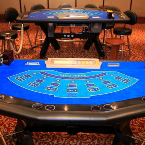 $645 FREE CHIP CASINO at Royal Vegas Casino