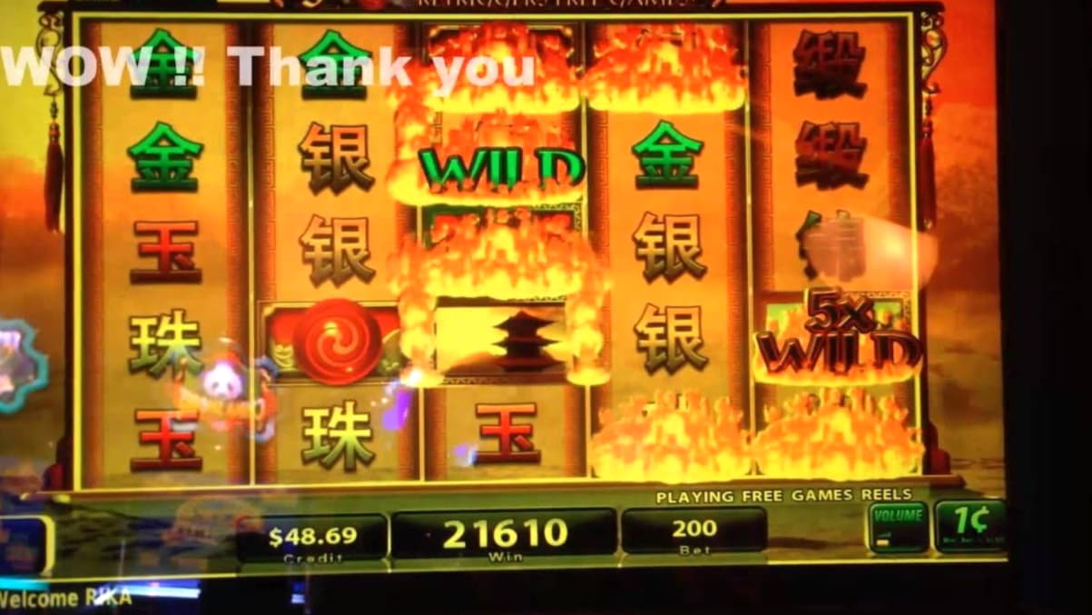 EUR 910 Daily freeroll slot tournament at Zet Casino