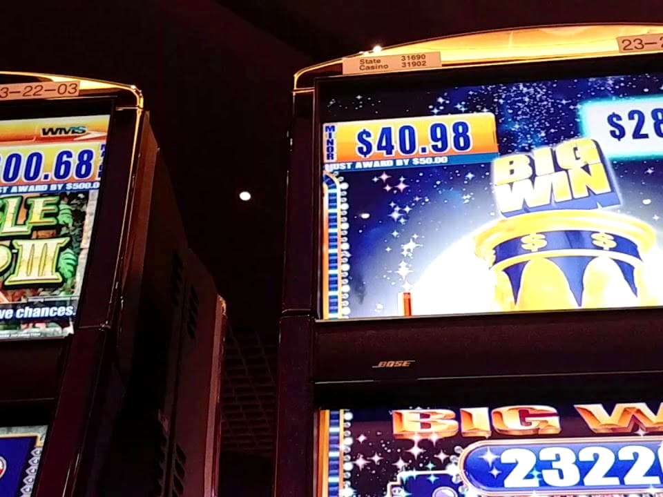 65 FREE Spins at 888 Casino