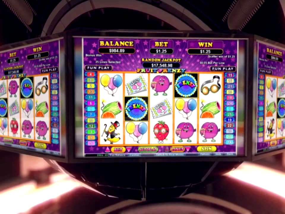 €710 Daily freeroll slot tournament at Bet Rebels Casino