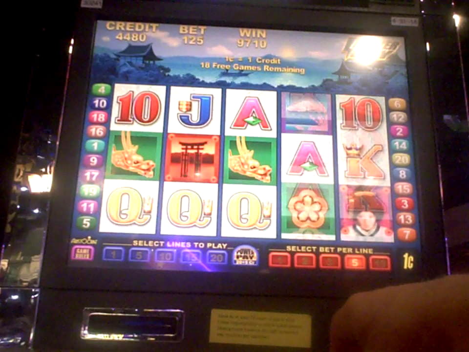125 Free Spins no deposit casino at Party Casino
