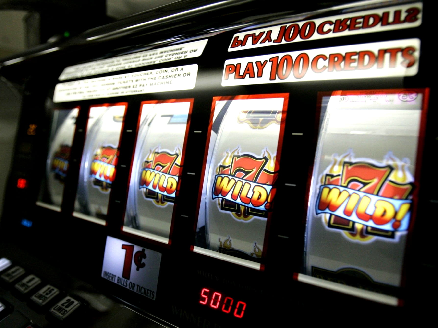 €230 FREE CHIP CASINO at Platinum Play Casino